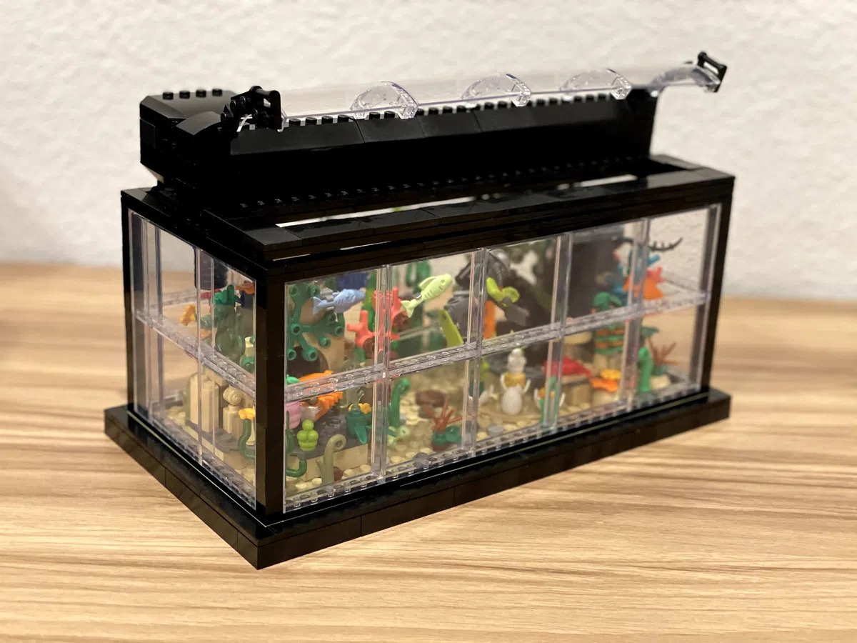 round lego fish tank